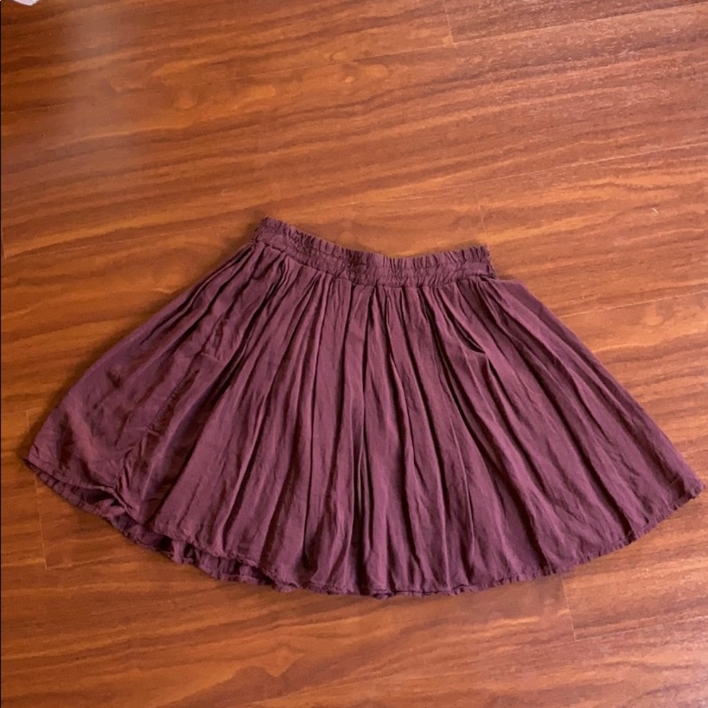 Brandy Melville Burgandy skirt